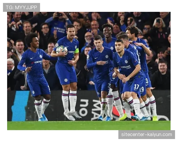 埃泽北伦敦德比梅开二度 成英超单赛季德比进球第一人